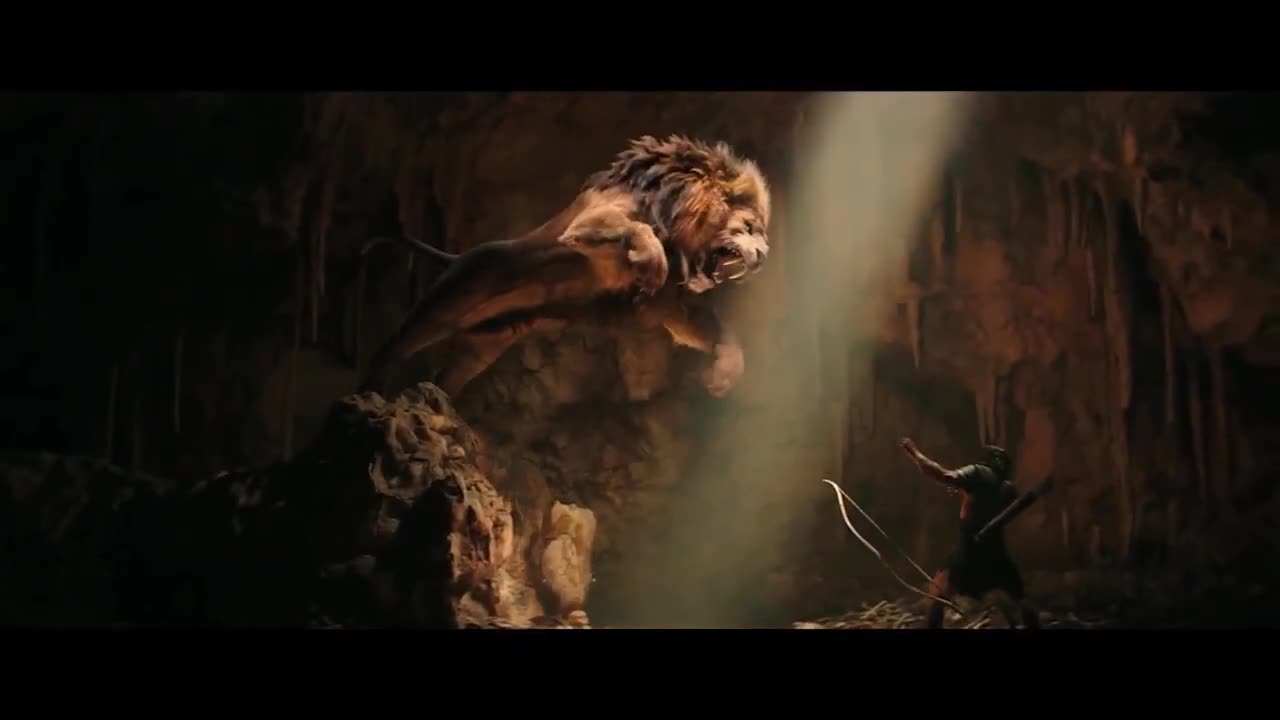 The Untold Story of Juno: The Lion Who Defeated 13 Tigers!