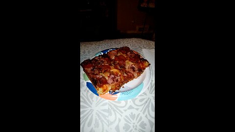 Meal, Jet's Pizza, Ford Rd, Dbn, MI, 12/6/25