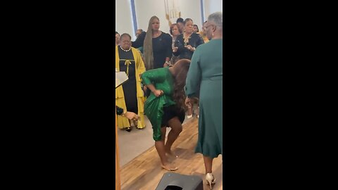 Dance Tyraaaa!!! 💃🏽💃🏽💃🏽 #praisebreak