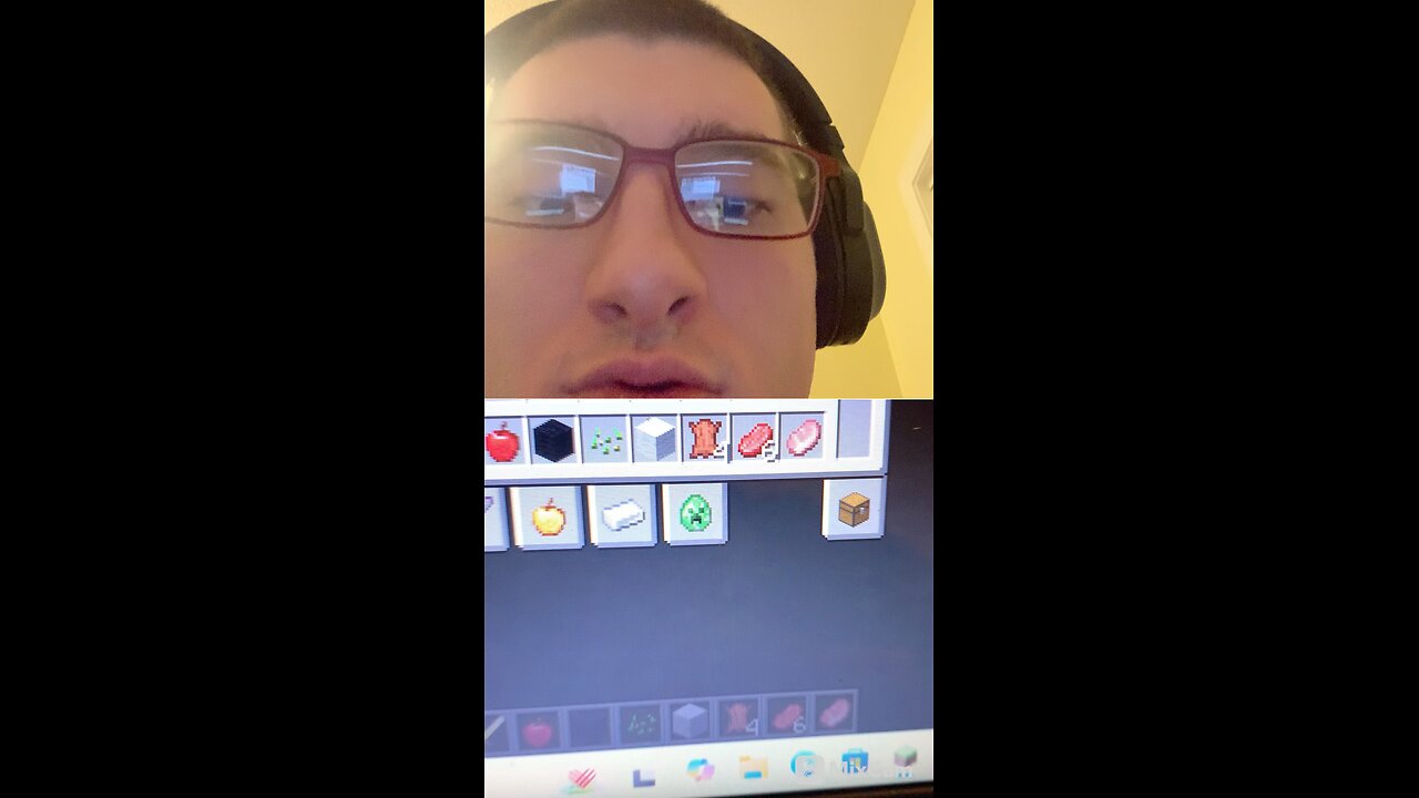 I built a bed in Minecraft