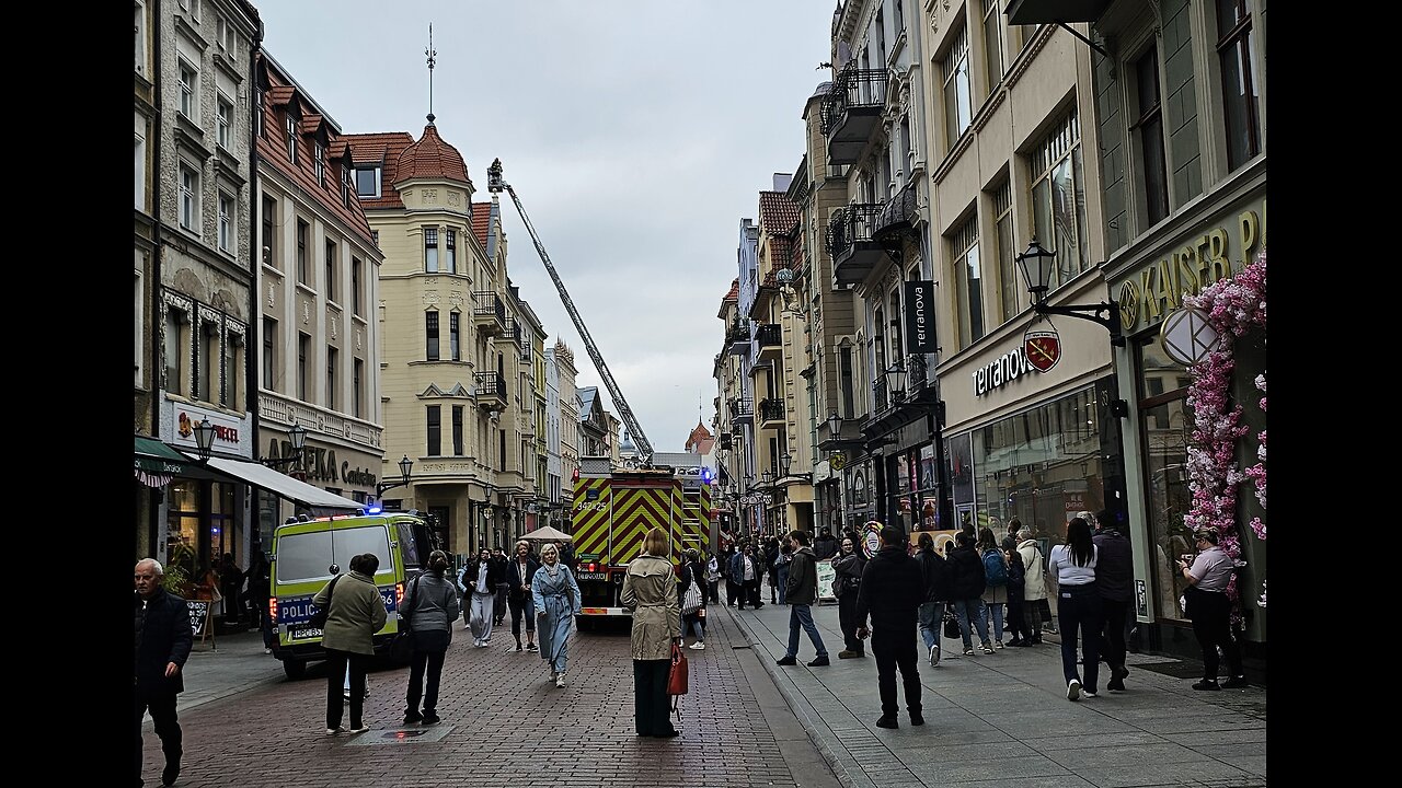 Akcja straży pożarnej na ul. Szerokiej