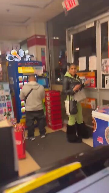 Caught shoplifting, suspect throws tantrum in store #Crime #Drama #Trending #japd