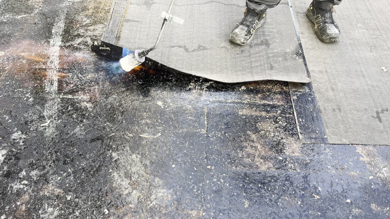 most satisfying bitumen torch melt ever 🔥