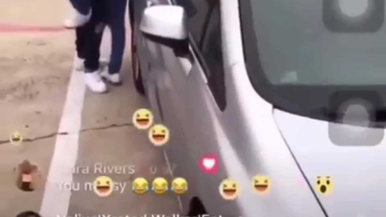 Couple fighting on fb Live