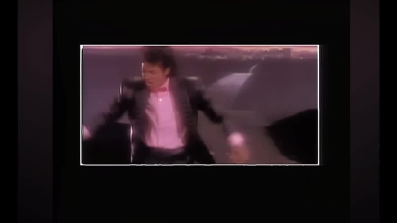 Michael Jackson - Billie Jean (Official Music Video)