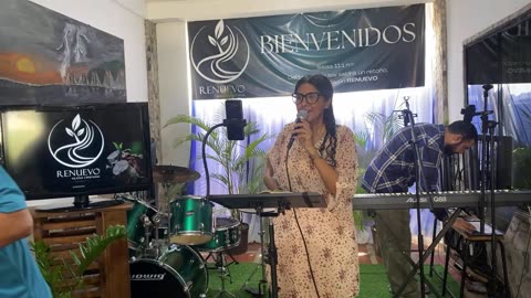 Renuevo Iglesia Cristiana Servicio Dominical 5-10-2025