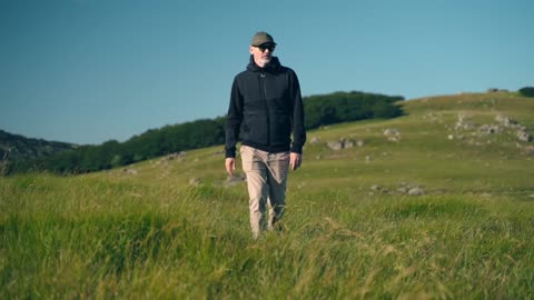 NOMADE 58 I All-in-one Daily Travel Hoodie by Jacopo — Kickstarter