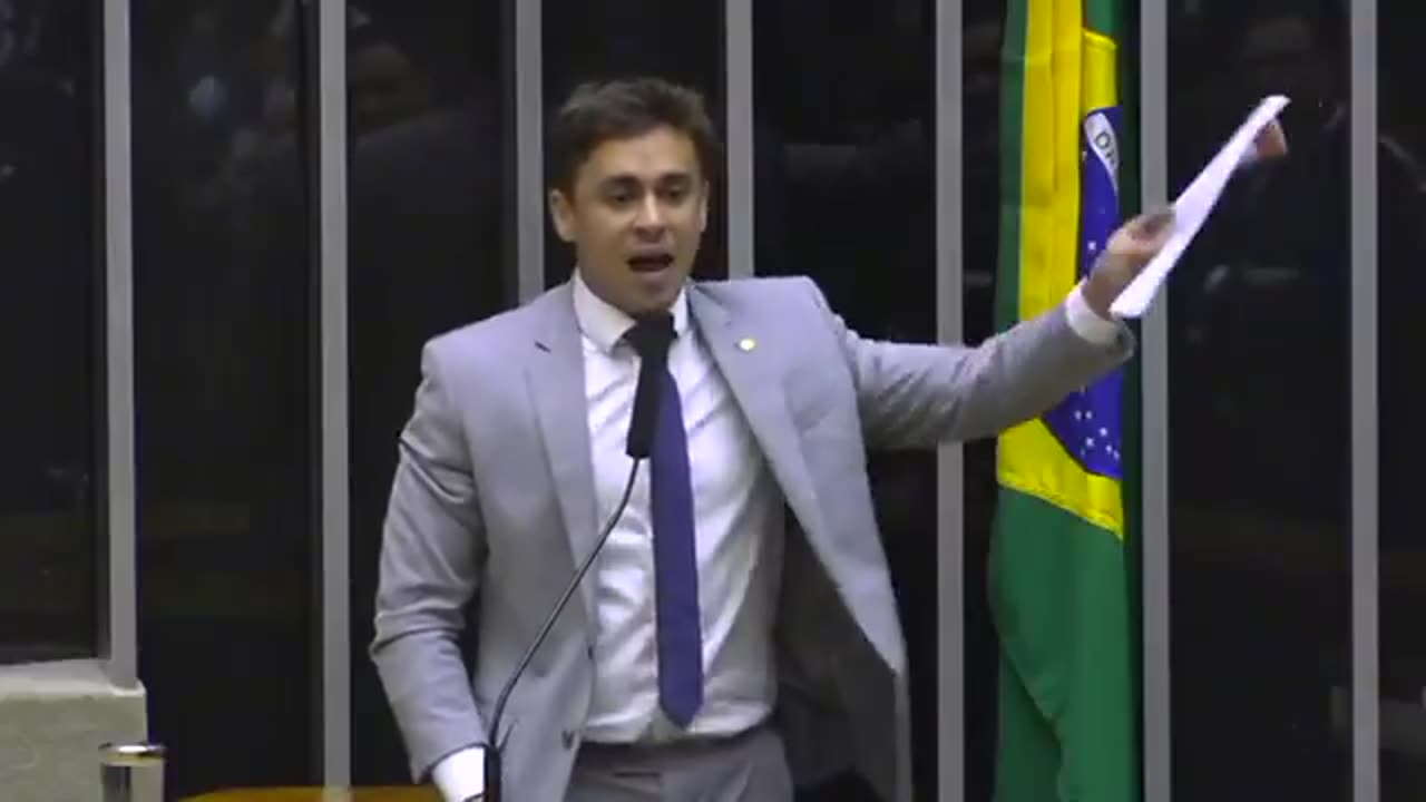 Parabéns Cláudio Castro pela fachina no Rio, deu uma boa limpada na bandidagem 👏👏👏😁