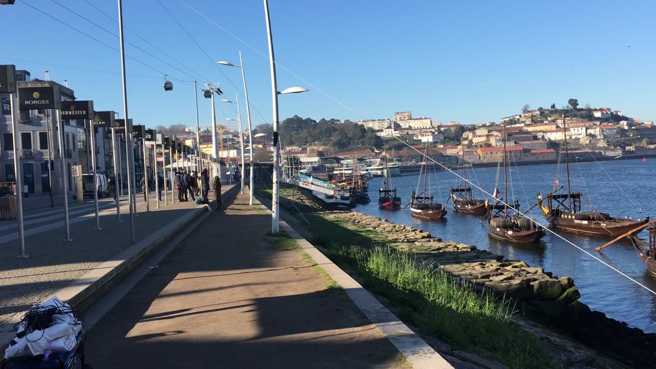 Vila Nova de Gaia Waterfront (Douro Literal, Portugal) 3
