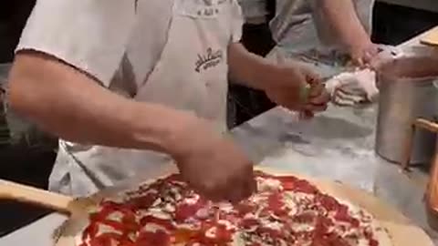🍕 Legendary Juliana's Pizza in Dumbo Brooklyn NYC! Must-Try Slice 😋🗽