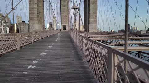 🗽 NYC Live 🔴 Walk (Chat on YouTube)