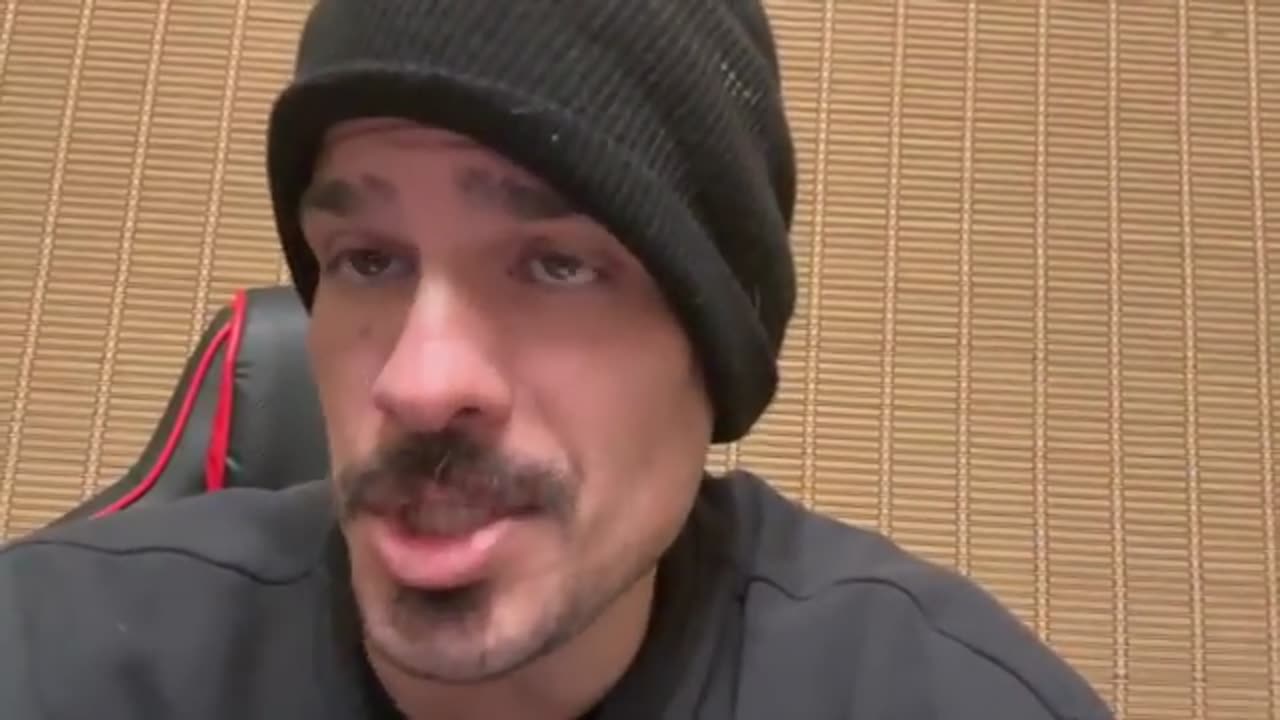 Zionists Are Lying About The Hero Who Disarmed The Terrorist In Australia