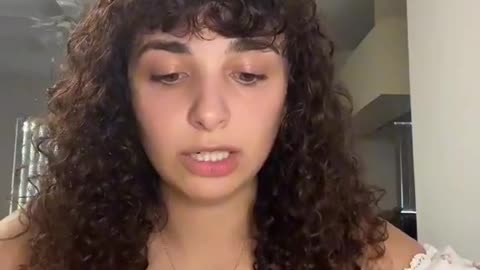 TikTok Influencer 'Apologizes' to Her Fans