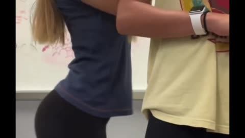 TikTok bop Challenge 🍎