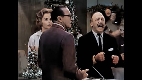 Jack Benny Christmas Shopping -- Mel Blanc cracks up Jack (colorized) #jackbenny