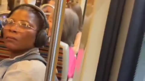 Young pickpocket group get busted by undercover police who work with a pickpocket spotter