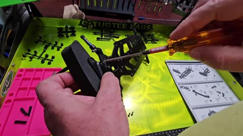 Team Associated DC10 RC Drift Car Build - EP08