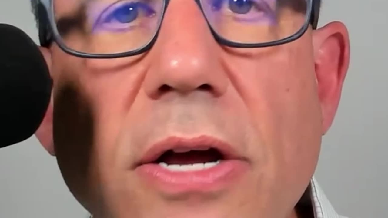 This Happens to Your Gut When You Fast