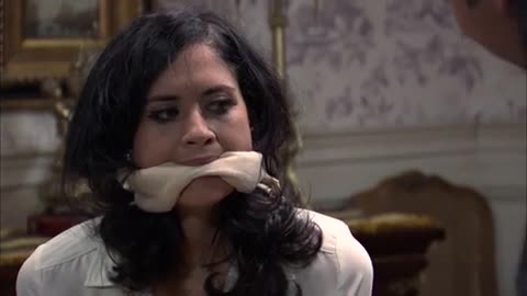 Amar en tiempos revueltos #1 (gagged)