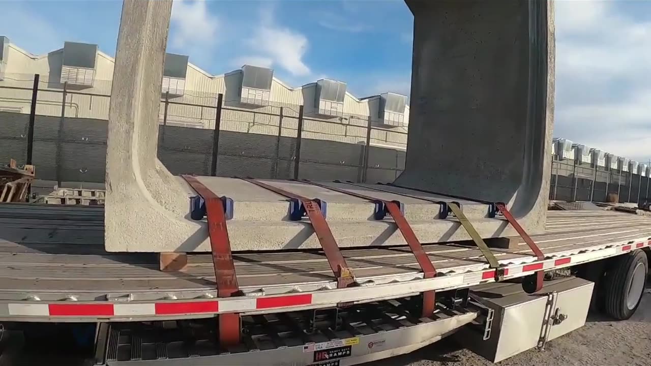 FORMED CONCRETE #ourtruckinglife #truckdrivers #reallifetruckers #truckdriver #atruckerslife #truck