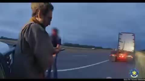 DPS Finds 23 Illegal Immigrants Stuffed Inside Freigtliner Truck Cab