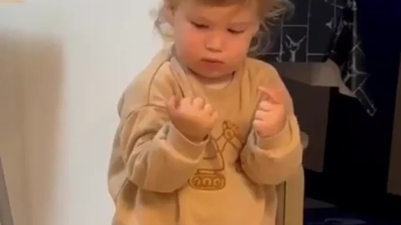🤯😮 The Cutest Thumbs Up Tutorial Ever! | FeedMyCuriosity