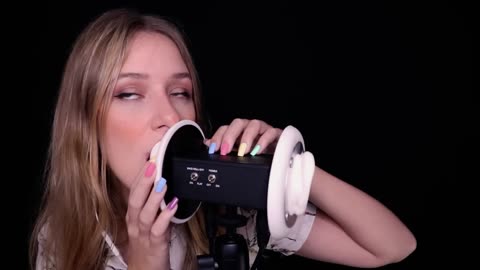 ASMR Mouth Cupping
