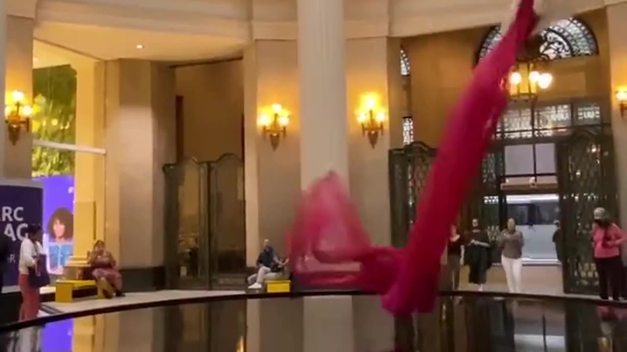 Air fountain at Centro Cultural Banco do Brasil in Rio de Janeiro