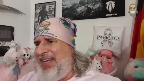 CAROLIN KEBEKUS legt sich wegen „Stadtbild“ mit Merz AN! 💥⚡️ #PolitSatire