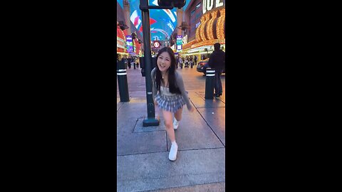 Shortest Maui wowie ....#korean #fyp #explore #vegas #america #mauiwowie #meme #trend