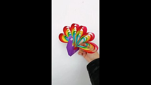 "Crafting a Stunning Peacock from Art Paper: Easy DIY Tutorial!"