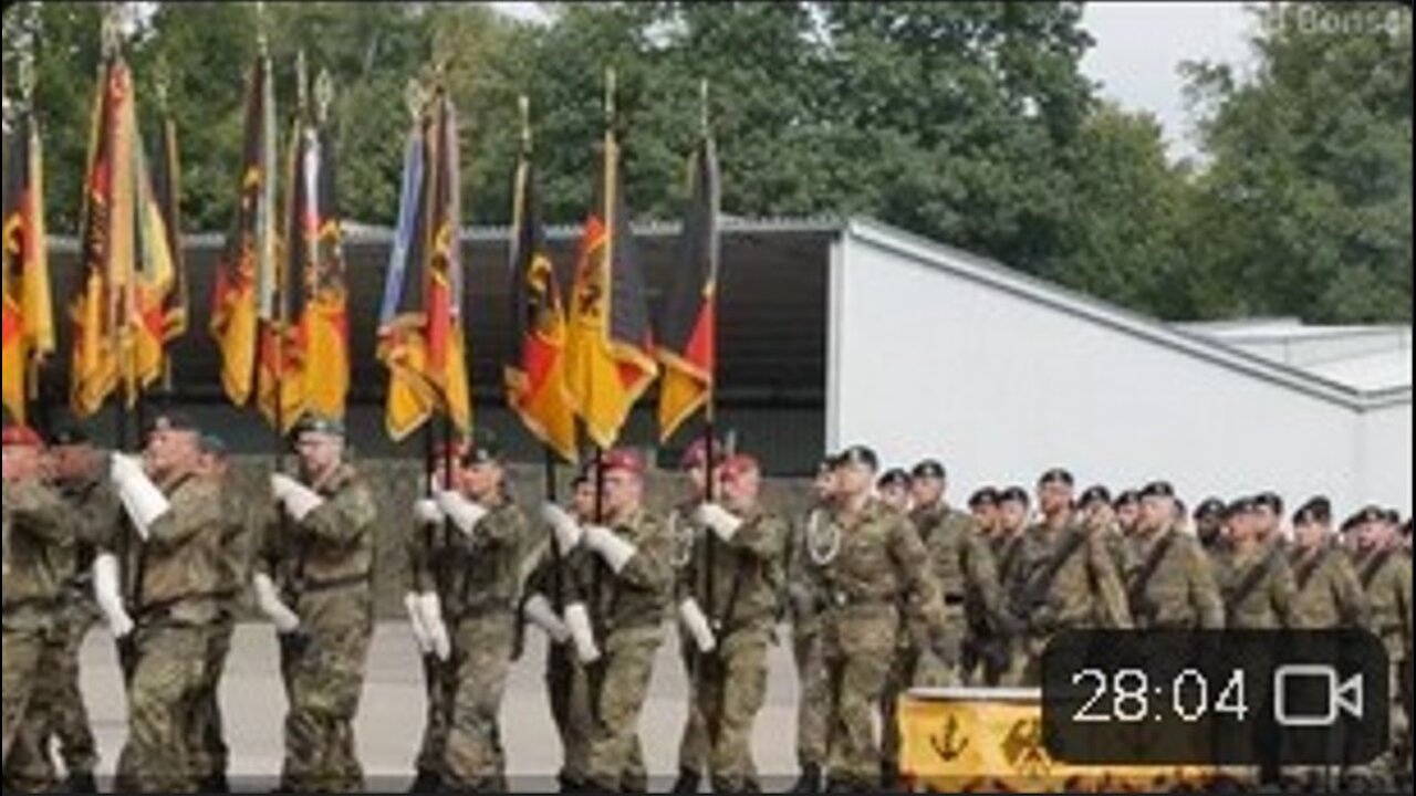 SIE marschieren wieder! Panzerlied „obs stürmt oder schneit“ #Bundeswehr #Entmilitarisierung