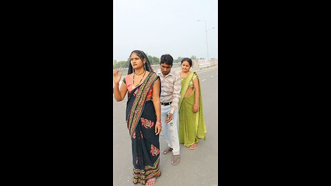 "no hand kiss 💋🤣" Indian shorts Funny shorts 😜 #love #kissing #trending #reel #dkcrazycomedy