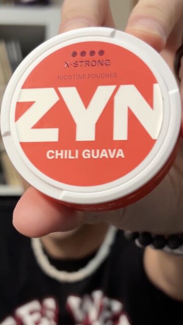 Zyn Chili Guava Nicotine Pouch Review