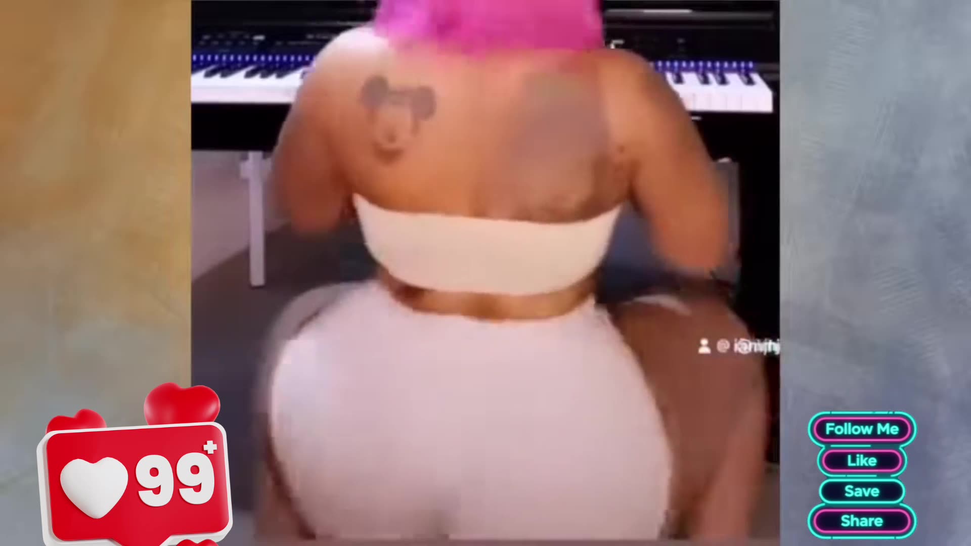 BEAUTIFUL GIRLS TWERK COMPILATION