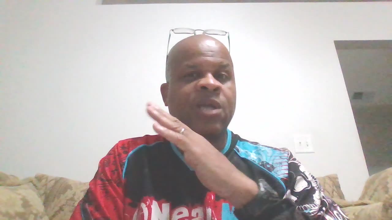 Stay Away From Short Squeeze Plays| Everybody Is Corrupt| The Companies And The CEO Are Weak As Hell