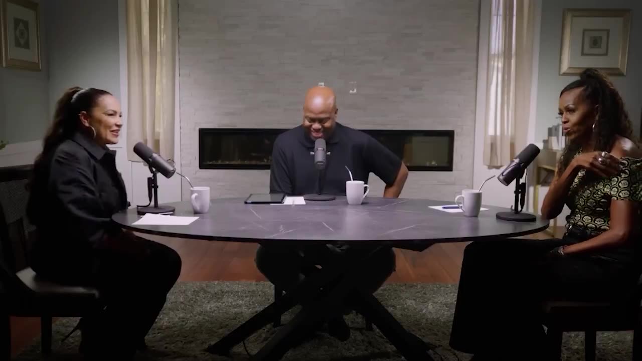 Michelle Obama: Im glad I dont have a son cause he would have been a Barack Obama.