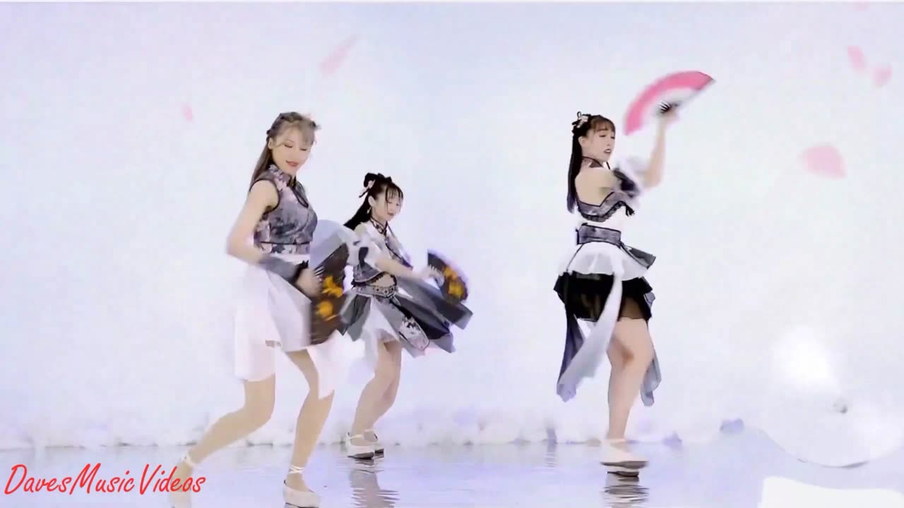 Sophie Ellis-Bextor. True faith