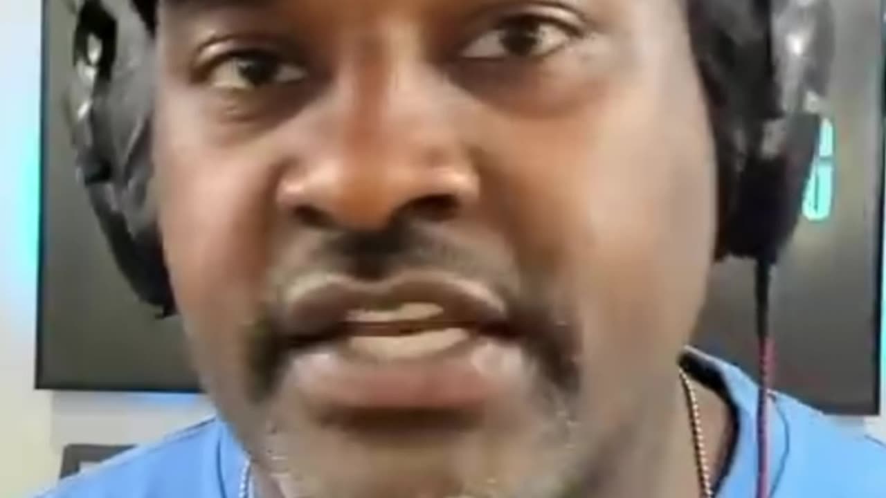 Y’all don’t even know what HATING means! 📚🤨