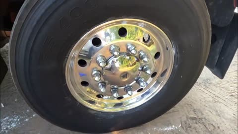 Polishing two Heavy Tow Truck in Pensacola FL