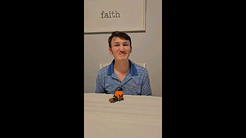 LEGO JACK O LANTERN PICKUP TRUCK