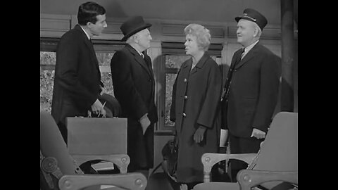 Petticoat Junction - S01E21 - The Very Old Antique - 1964 - HD