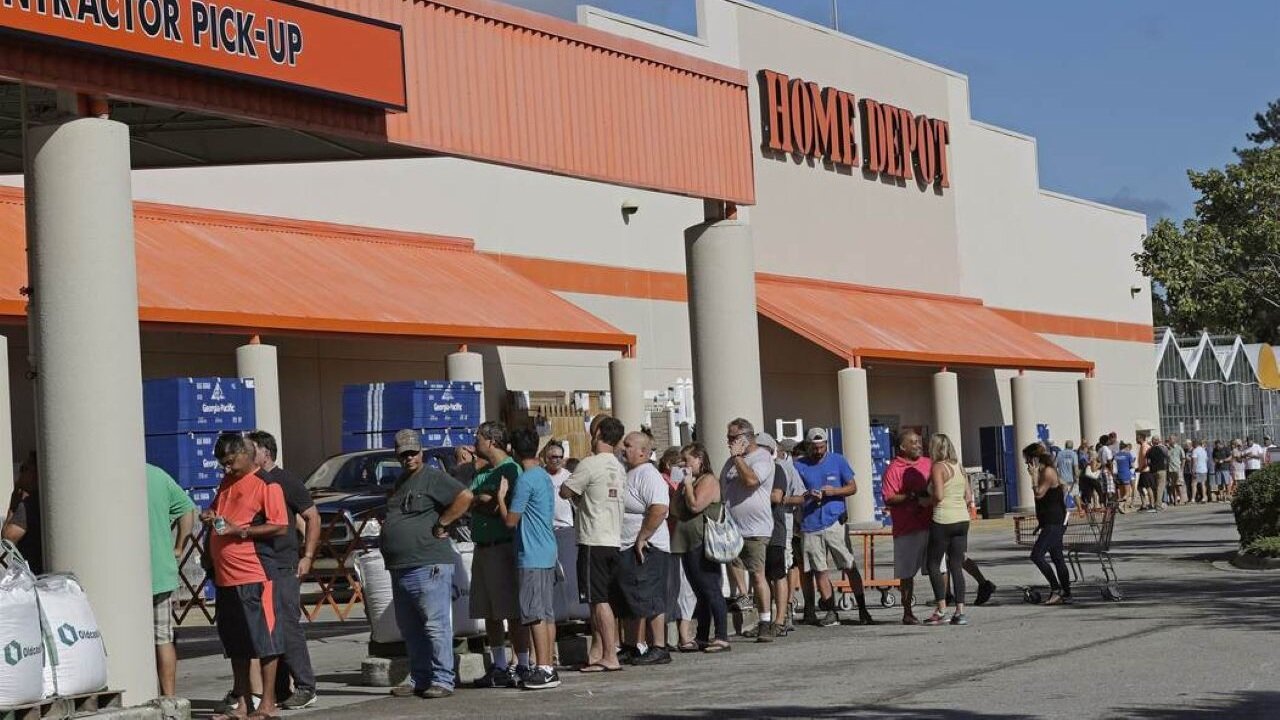 Lumbering Fools: Anti-ICE Protesters Clog Home Depot By Buying & Returning Putty Knives Over & Over