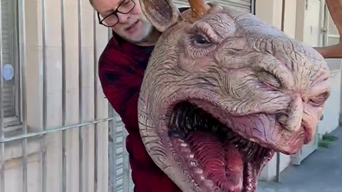 Creature Creator Shows Off His Latest Bizarre Monster