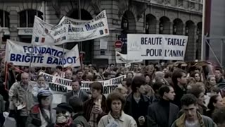 Brigitte Bardot, France's 'legend of the century', has died