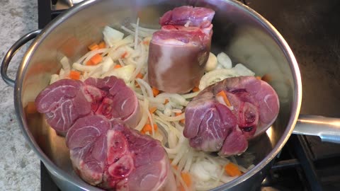 Fresh Pork Hock with Sauerkraut