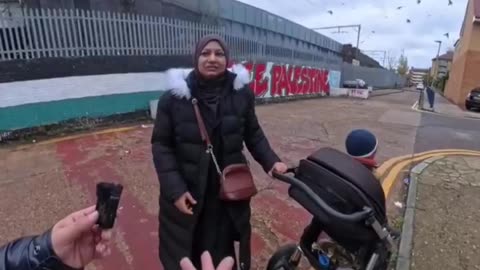 Journalist Nate Friedman went to the UK and starting noticing something