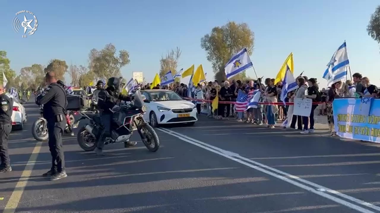 Israel Police preparations on the route where the released hostages are supposed to pass