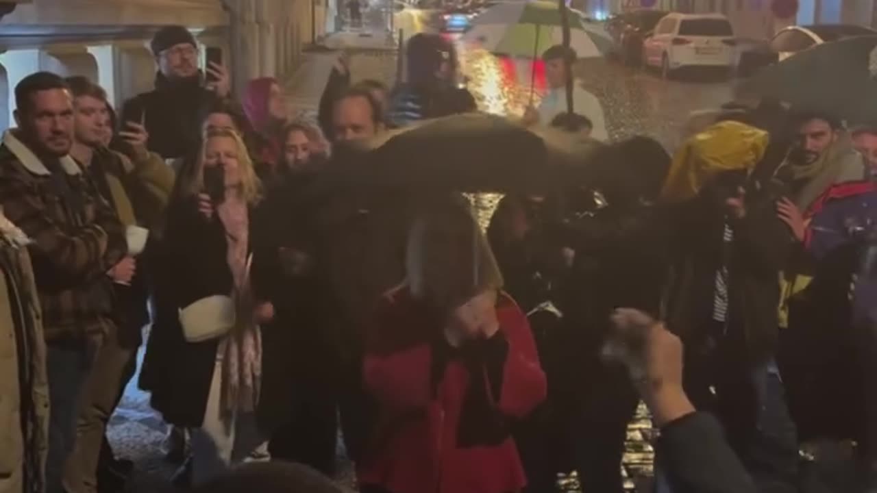Nerudová Oslavuje s Oganesjanem