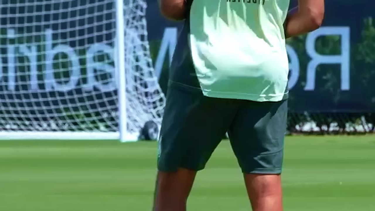 Liverpool v Real Madrid, Alexander-Arnold return!